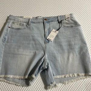 Judy Blue Shorts Size 3XL